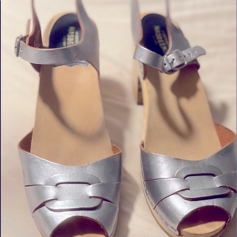 Swedish Hasbeens Peep toe super high